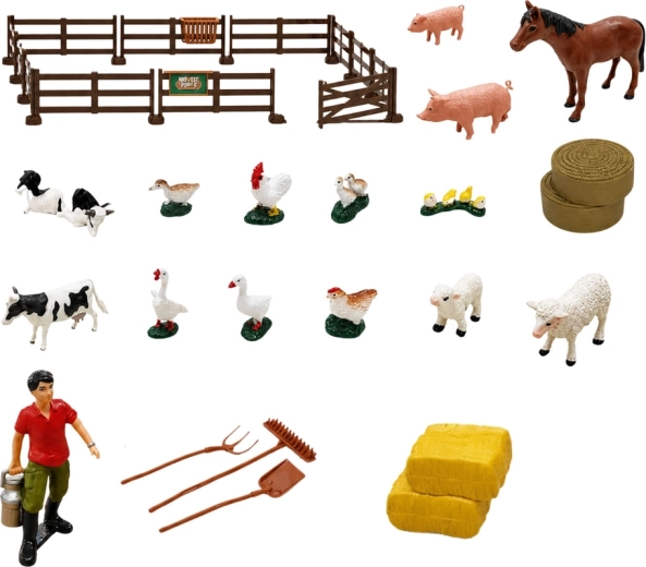 44 pieces for animals, fences and accessories