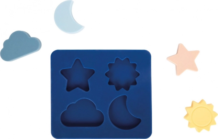 Learning shapes and colors through play