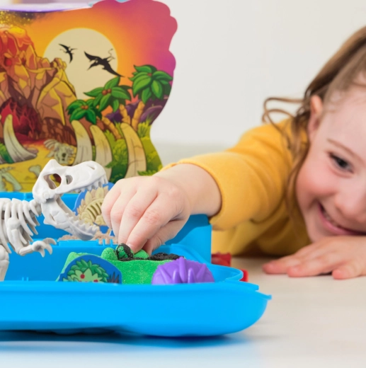 Dino excavation and scene building