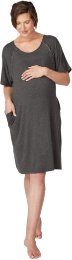 Skin-to-skin and breastfeeding without compromise