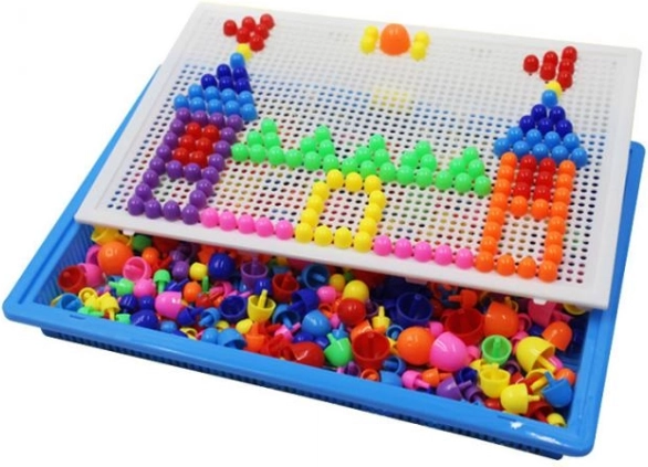 Kleurrijke mozaïek met 296 paddenstoeltjes