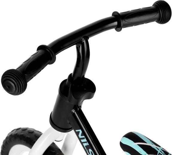 Évolutive avec l’enfant : selle et guidon réglables