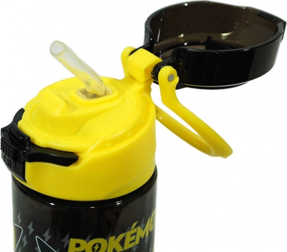 Praktischer Deckel mit Trinkhalm und Verriegelung