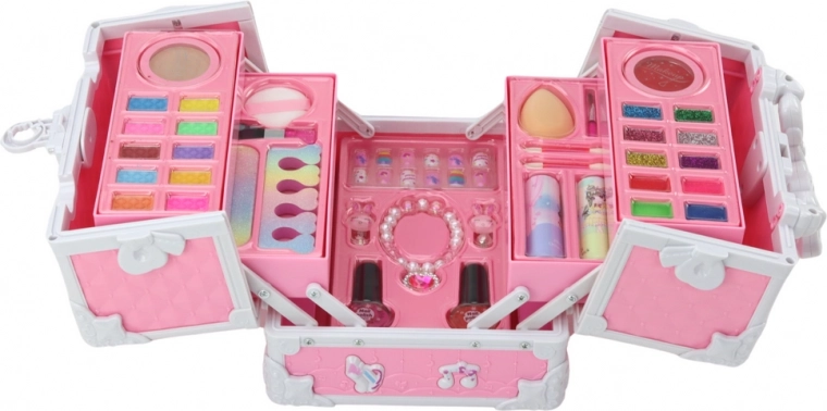 Set complet pour maquillage et manucure