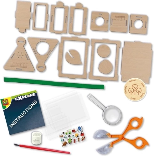 Two wooden observation boxes to assemble
