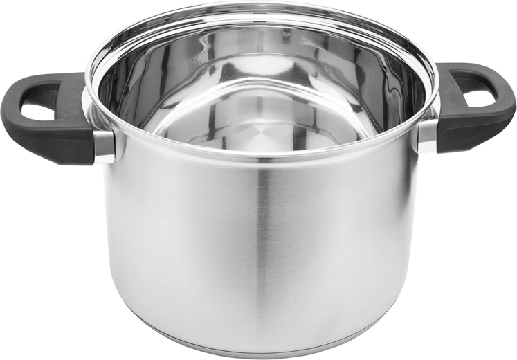 Durable stainless steel construction for everyday cooking