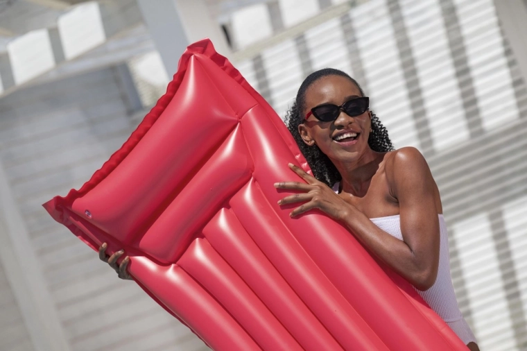 Durable vinyl and easy maintenance