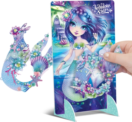 Show off your creation on a stylish stand