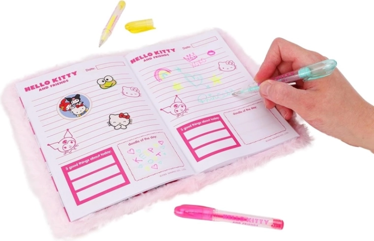 Cheerful pages with Hello Kitty and Friends designs