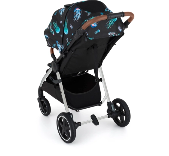 Comfortable ride on solid rubber wheels