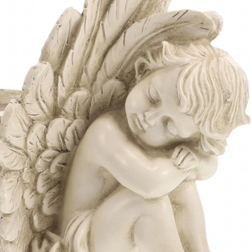 Sculpture délicate et style vintage