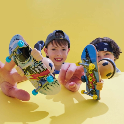 Figuurtjes als houders voor betere trickcontrole