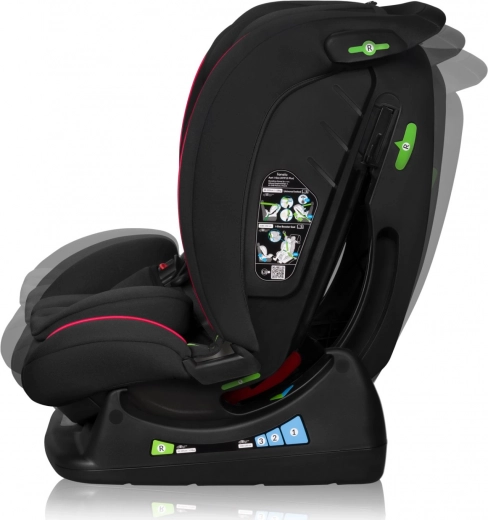 Comfort thanks to Memory Foam and recline adjustment