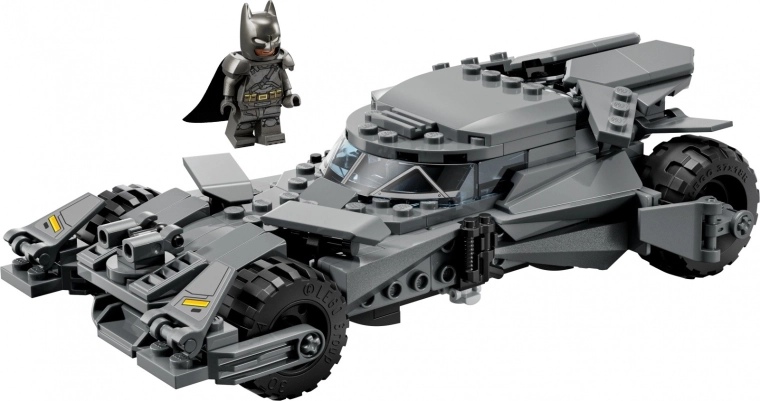 Armored BATMAN minifigure and anniversary details