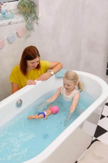 Ideal companion for bath and pool