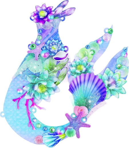 Sparkling details with gems and stamps