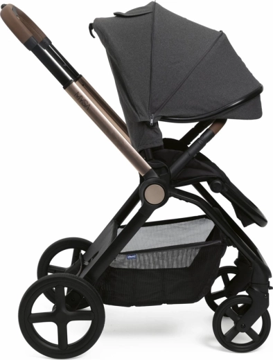 Comfortable and stable ride thanks to suspension and bearings