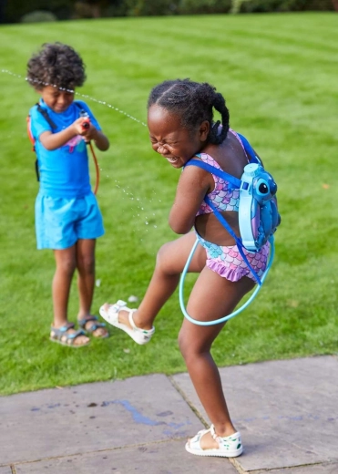 Adjustable straps for kids