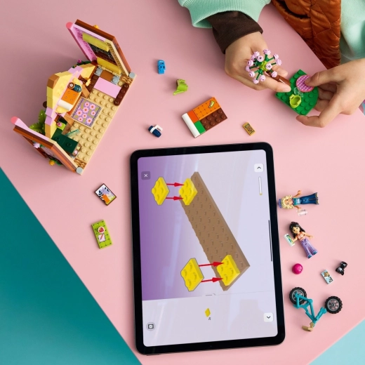 Digital instructions in the LEGO Builder app