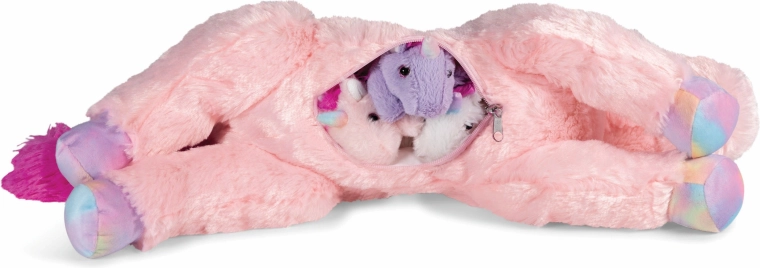 Practical zip pocket for the babies