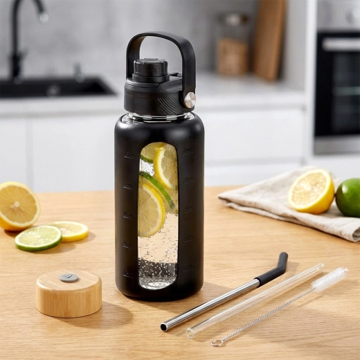 Deux bouchons et deux pailles pour une polyvalence maximale