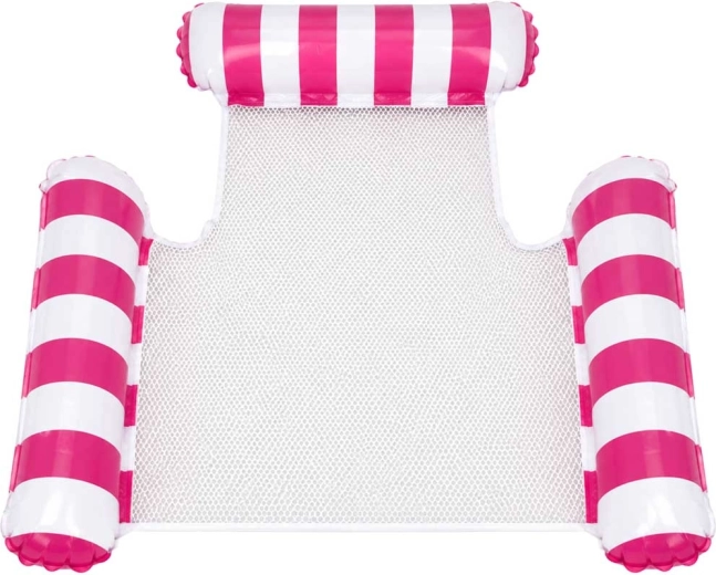 Comfortable head support and stable armrests