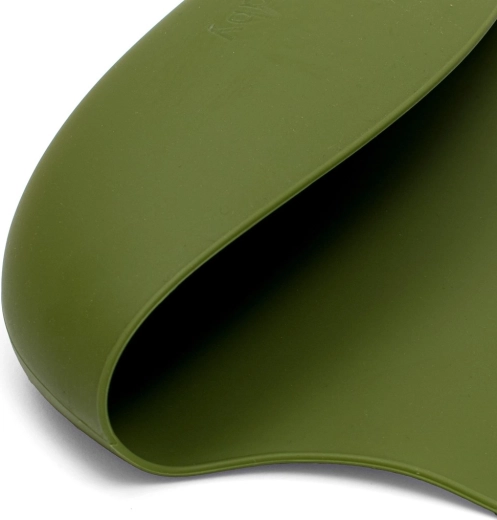 Soft 100% BPA-free silicone