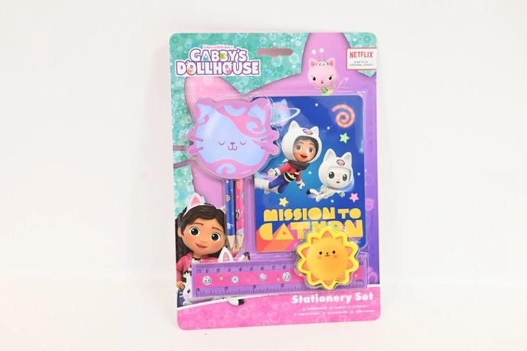 Gabby’s Dollhouse stationery set
