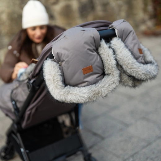 Fixation universelle sur n’importe quelle poussette