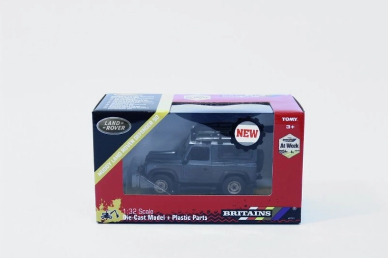 Modèle de voiture tout-terrain TOMY Britains Land Rover Defender 90 couvert de boue 1:32