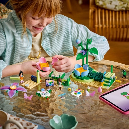 Build with confidence using the LEGO Builder app