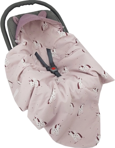 Veilige bevestiging in de autostoel zonder de gordels los te maken