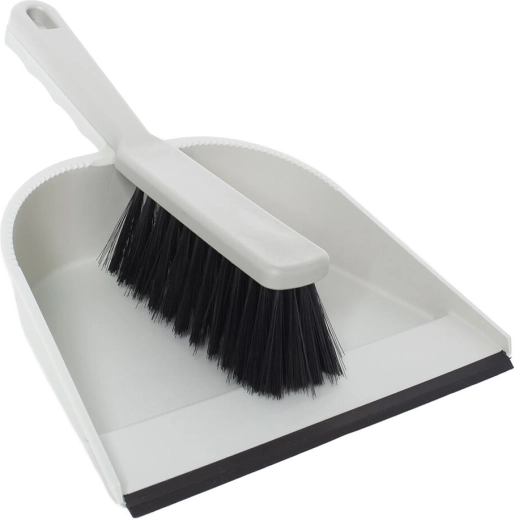 Bord en caoutchouc pour une prise propre