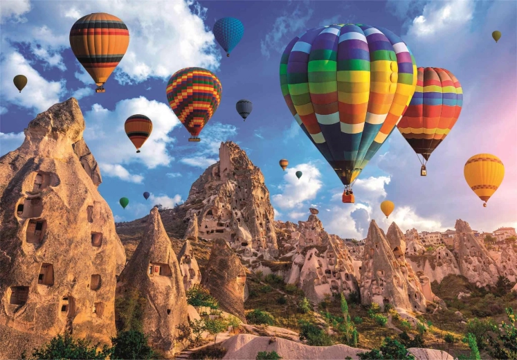 Realistic and captivating Cappadocia motif