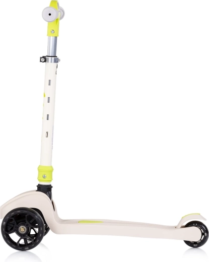 Stable three-wheel design for easy learning