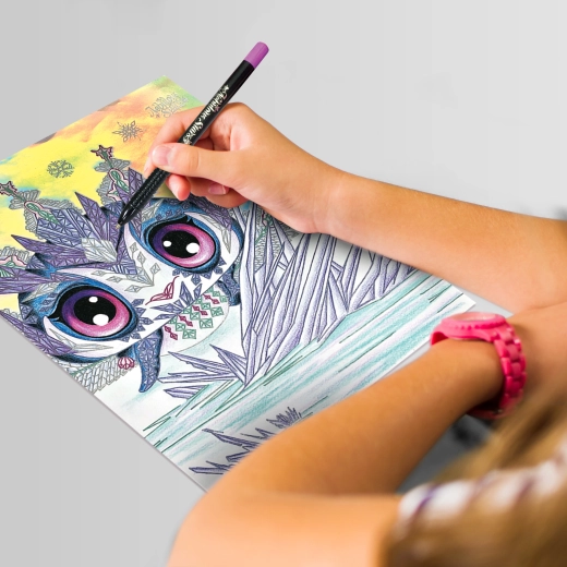 Detailed illustrations that are fun to color