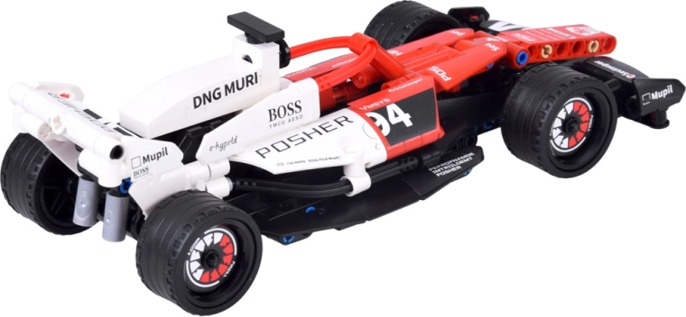 Rubber tires and sturdy technical construction