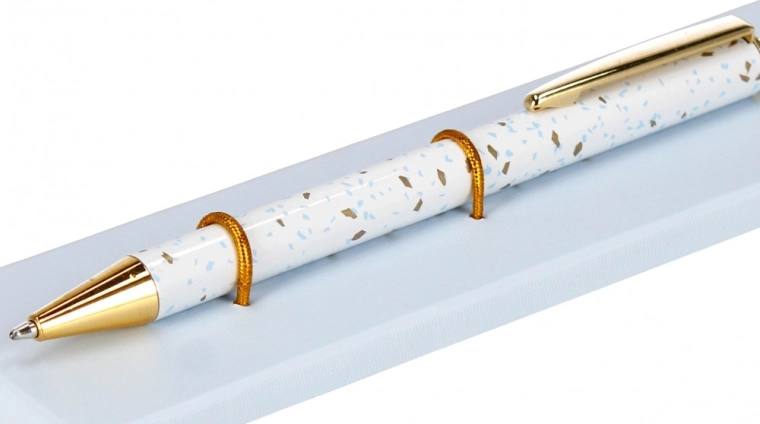 Elegant design with gold details