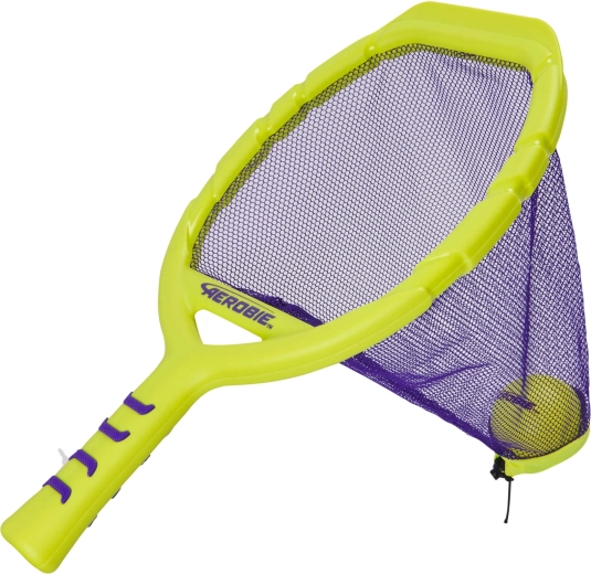 Easy catching and long throws