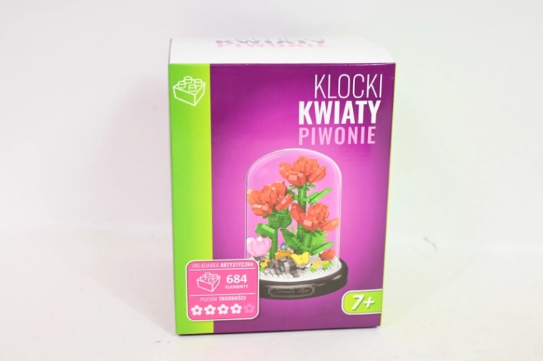 Peony Flower Building Set Under a Glass Dome (684 Pieces)