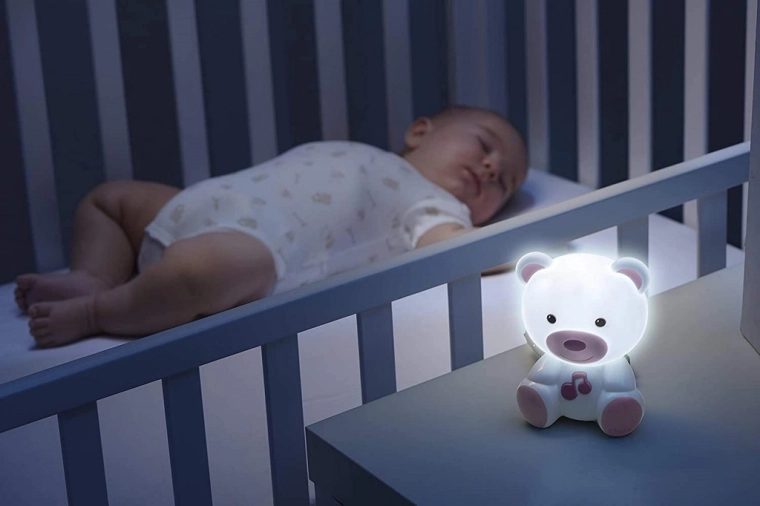 Lumière nocturne douce pour un endormissement paisible