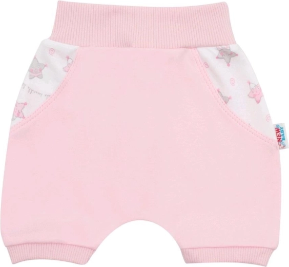 Shorts with a wide stretchy waistband