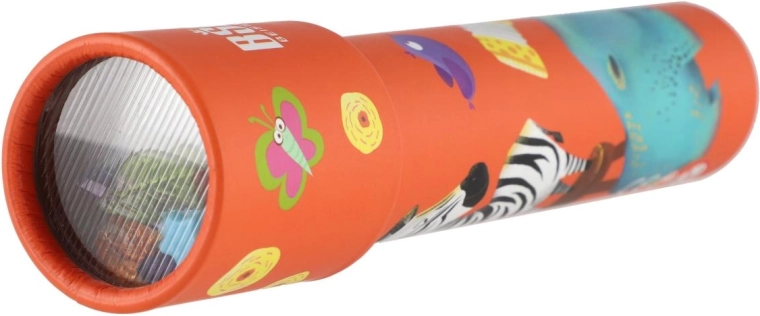 Lightweight and easy for little hands