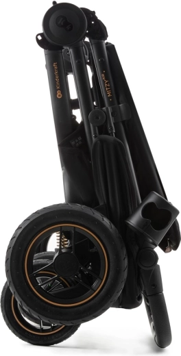 Pliage d’une seule main au format compact