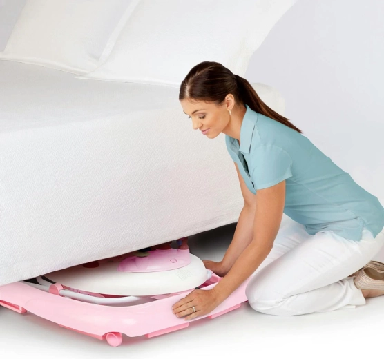 Easy folding and compact storage