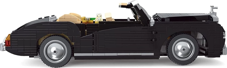 Convertible with a refined interior