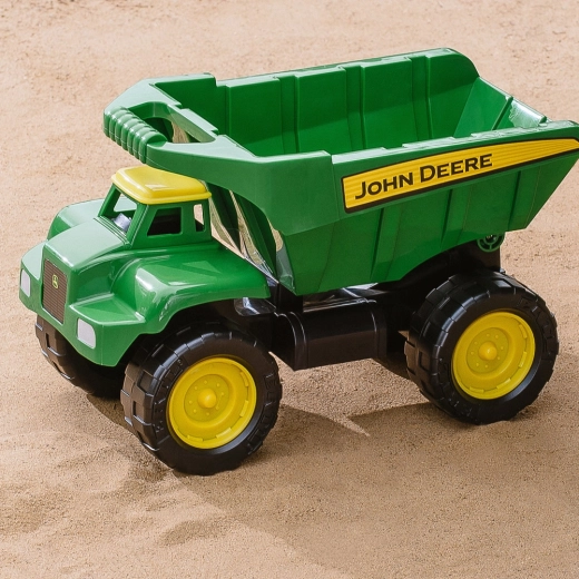 Durable wheels for the sandbox and the garden
