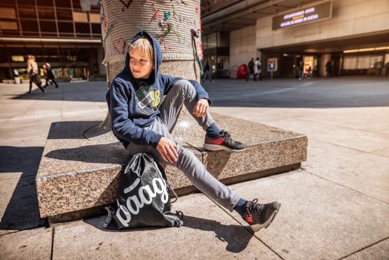 Léger, idéal pour l’école et le sport