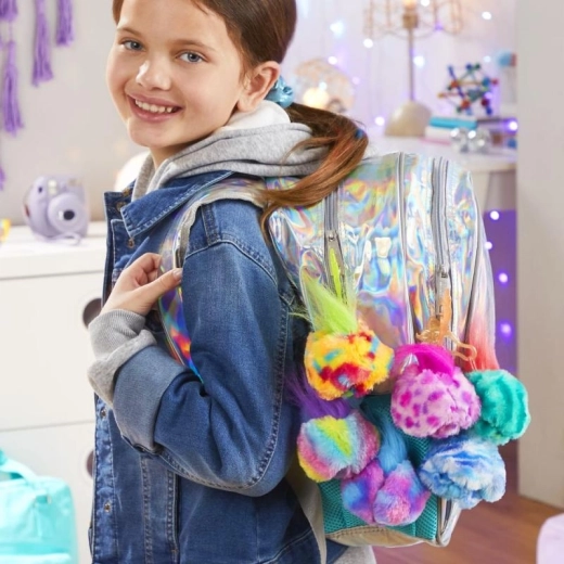 Always with you thanks to the removable clip