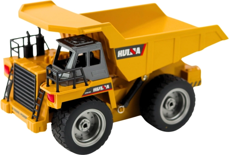 Rubber tires and lights for a realistic experience